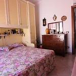 L' Oleandro House - Key To Hébergement de vacances