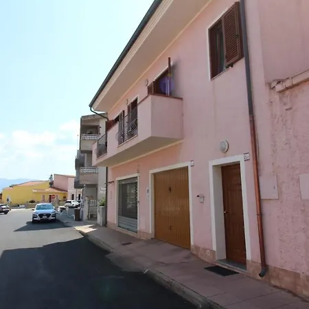 L' Oleandro House - Key To Dom wakacyjny