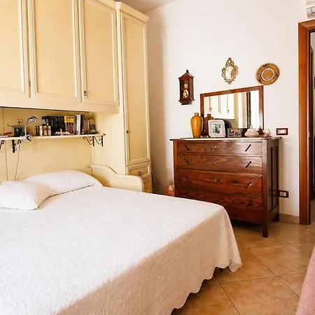 Dom wakacyjny L' Oleandro House - Key To Valledoria (Sardinia)