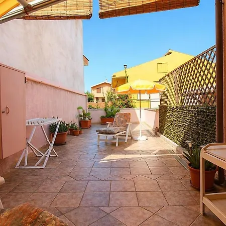 Dom wakacyjny L' Oleandro House - Key To *